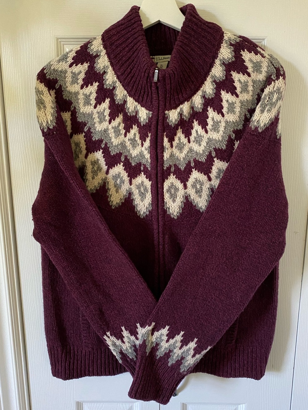 L.L. Bean Women's Fair Isle Full Zip Cardigan 100% Lambswool Burgundy Size XL